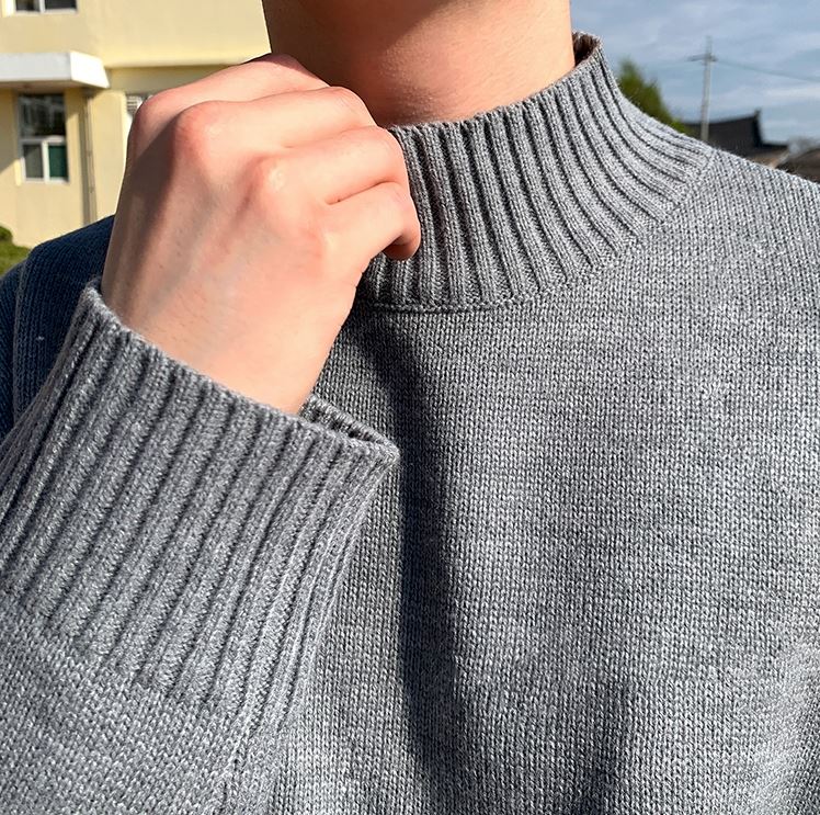 RT No. 1264 KNITTED HALF TURTLENECK SWEATER