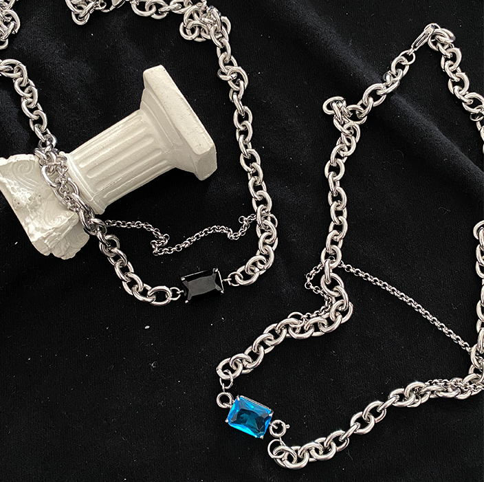 SQUARE GEMSTONE CHAIN NECKLACE