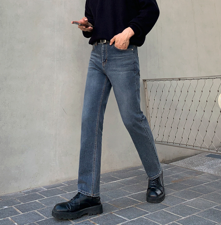 No. 4009 STRAIGHT DENIM JEANS