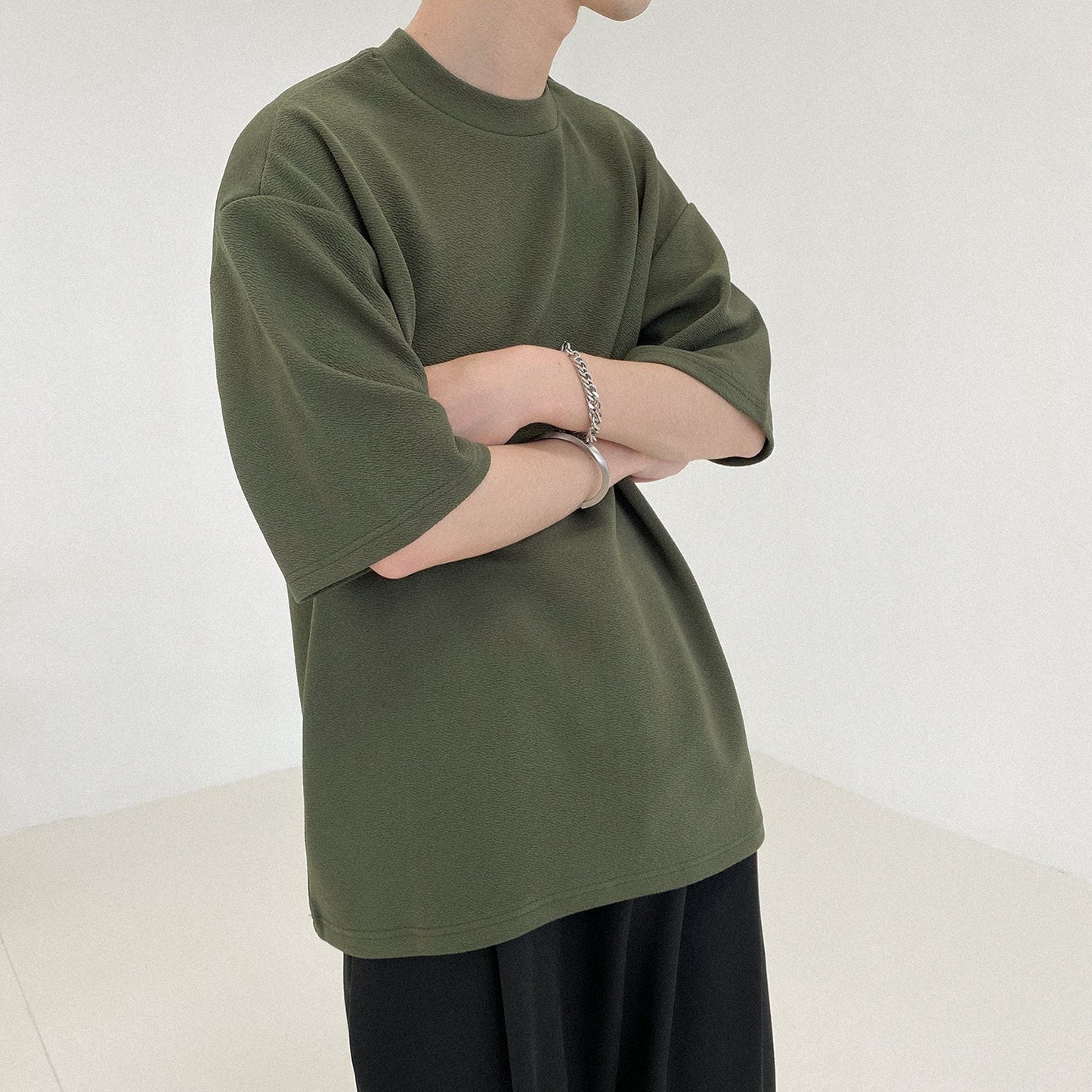 RT No. 5098 ROUND NECK TEXTURE HALF SLEEVE SHIRT