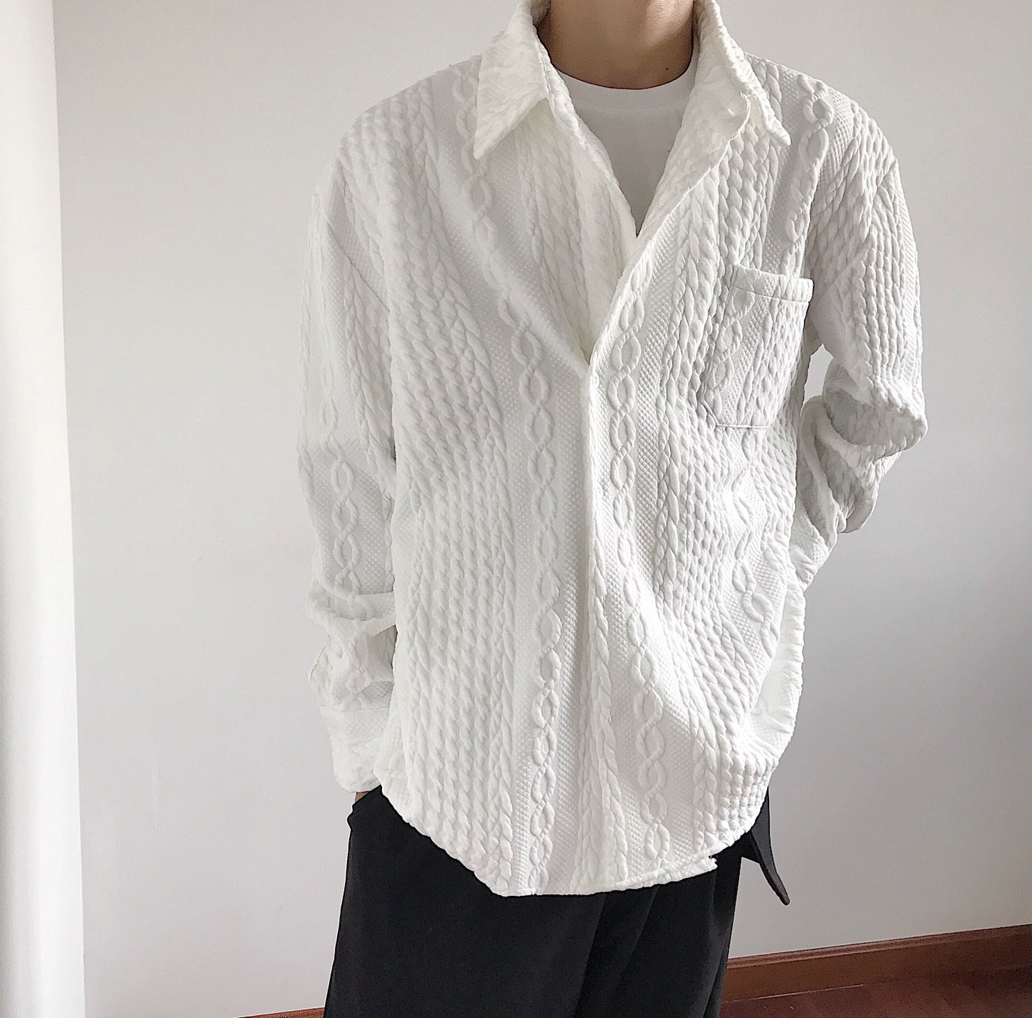 RT No. 4256 WHITE TWISTED KNITTED COLLAR SHIRT