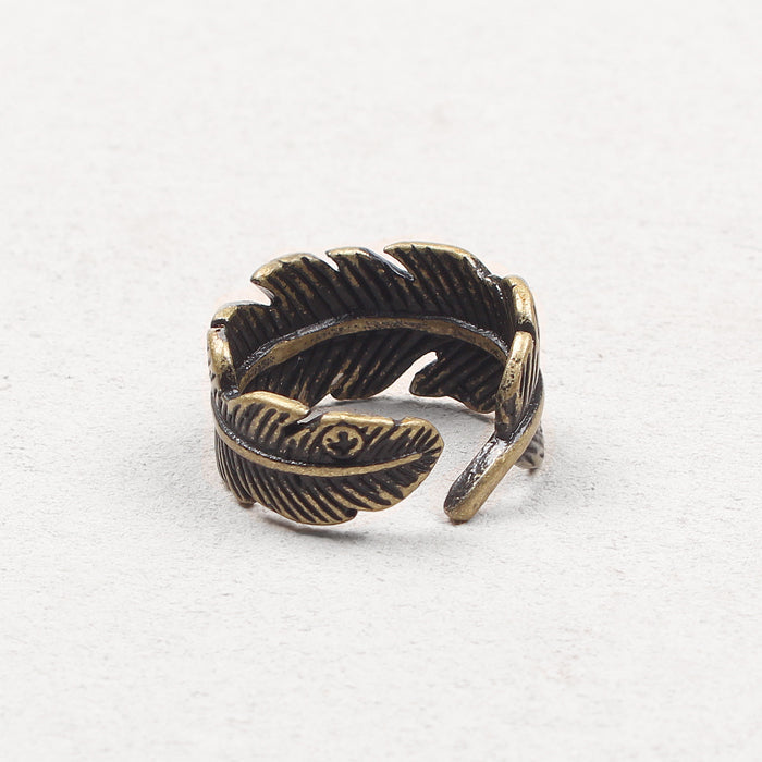 FEATHER RING