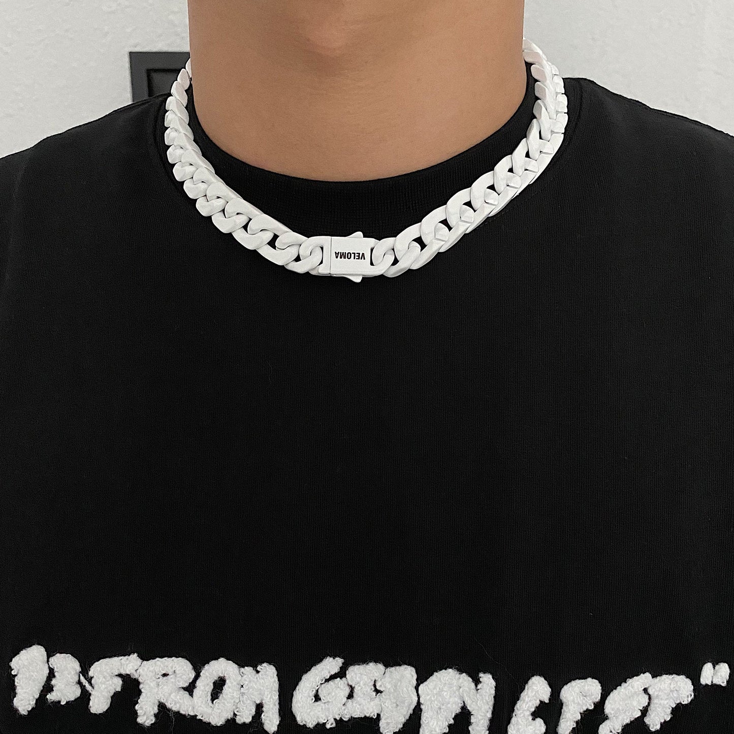 WHITE / BLACK CUBAN CHAIN NECKLACE