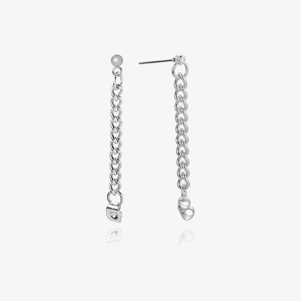 DANGLE CHAIN EARRING