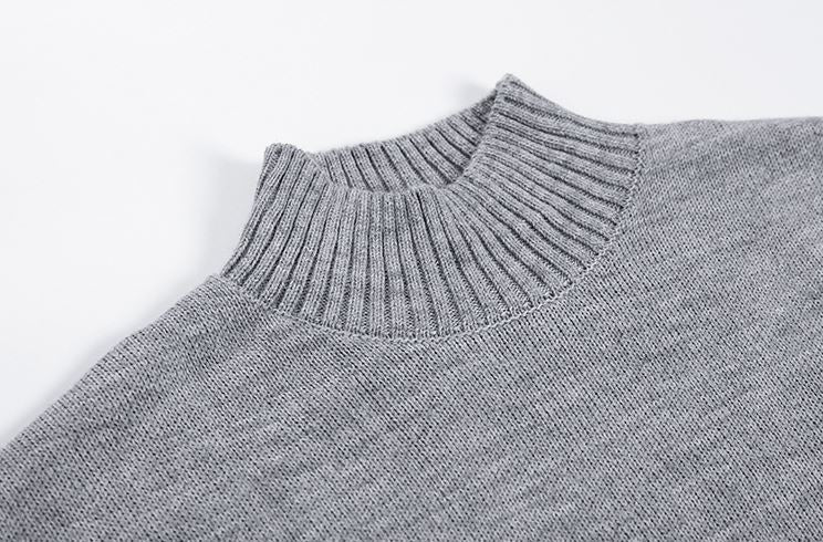 RT No. 1264 KNITTED HALF TURTLENECK SWEATER